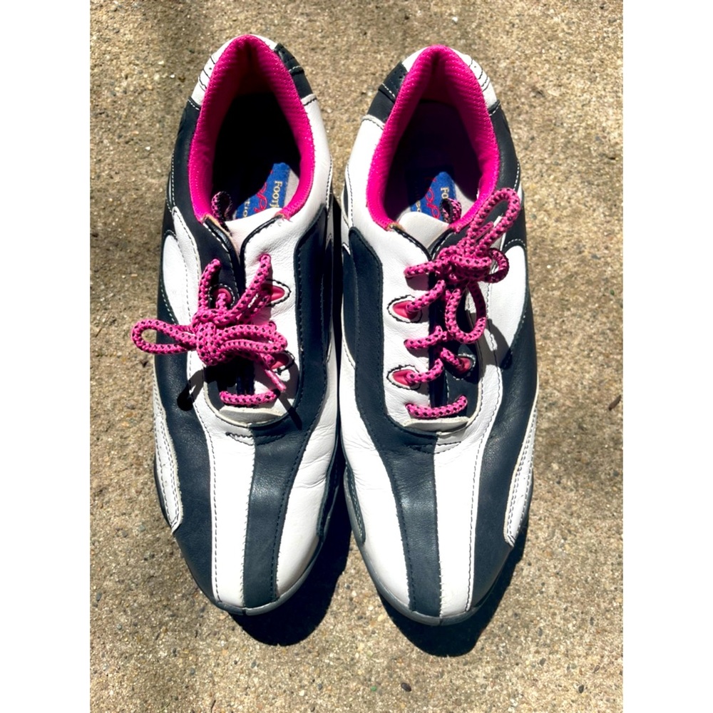 Women’s Golf Shoes